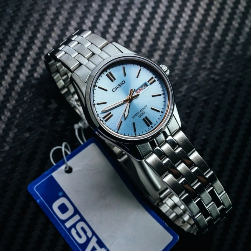 Casio LTP-1335D-2AVDF Watch